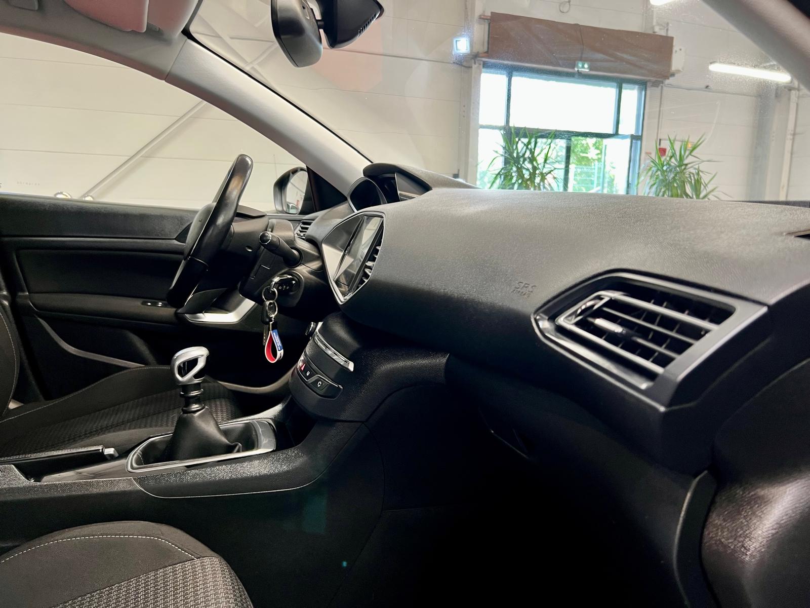Peugeot 308 SW S&S Active