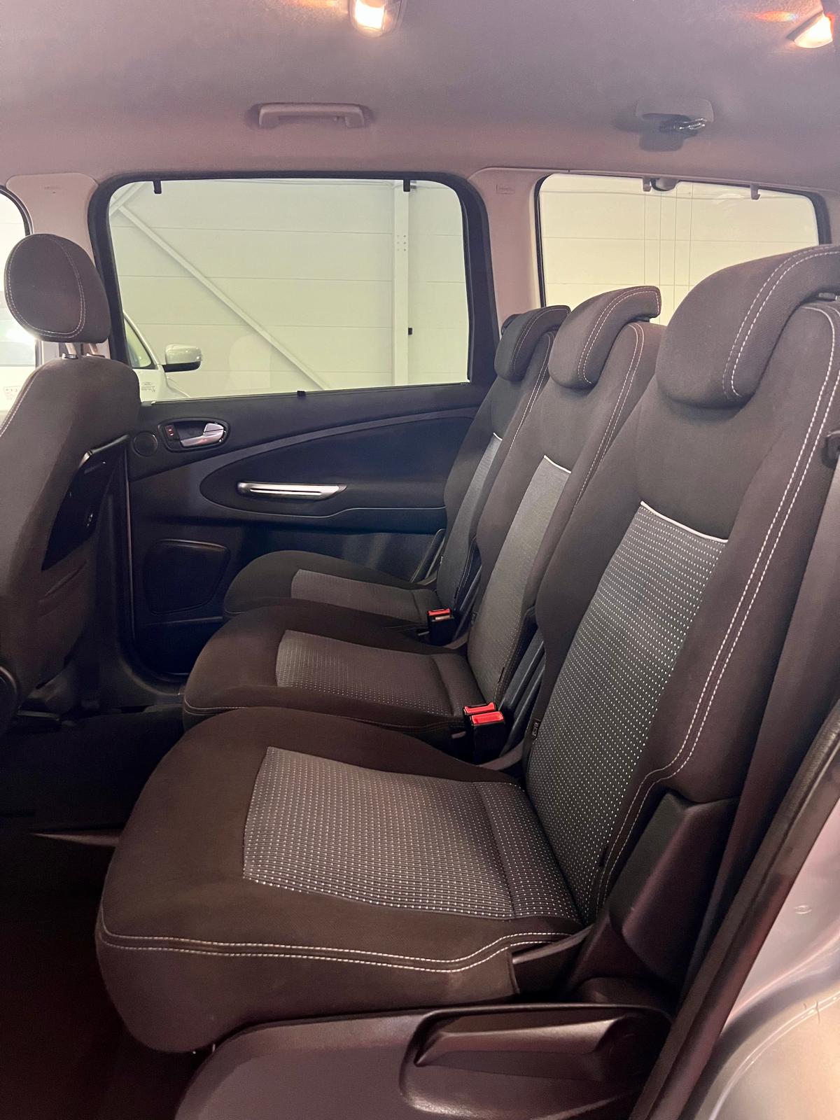 Ford Galaxy Business Navigation 7 Places