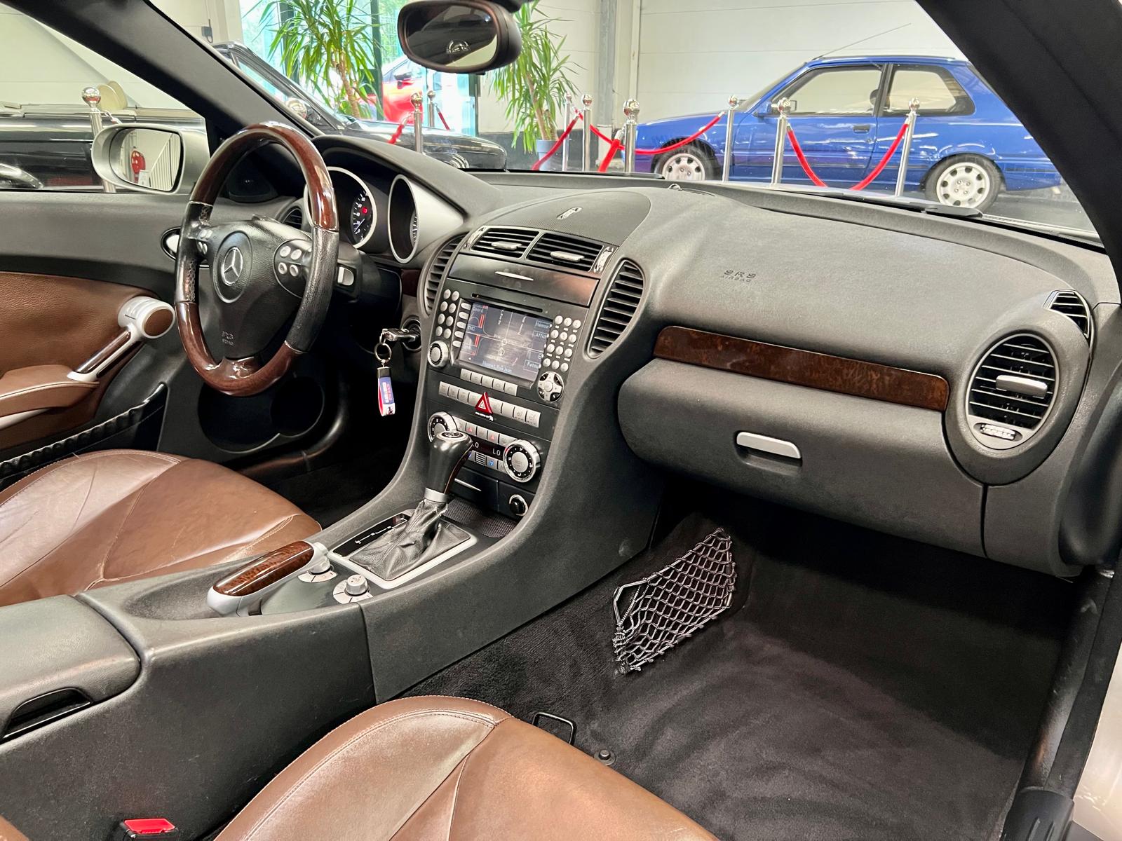 Mercedes-Benz SLK 280