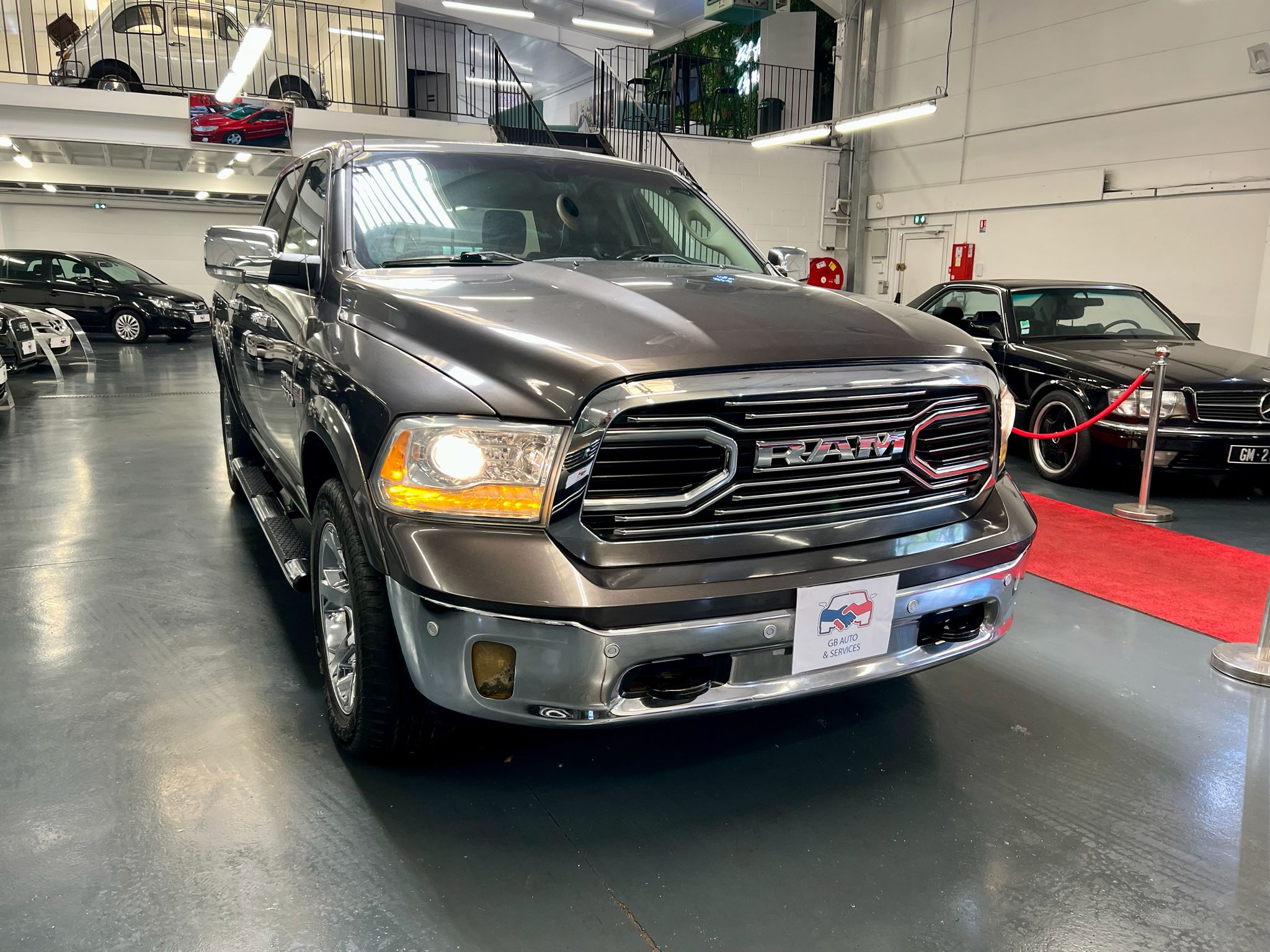 Dodge RAM 1500 4×4 LARAMIE
