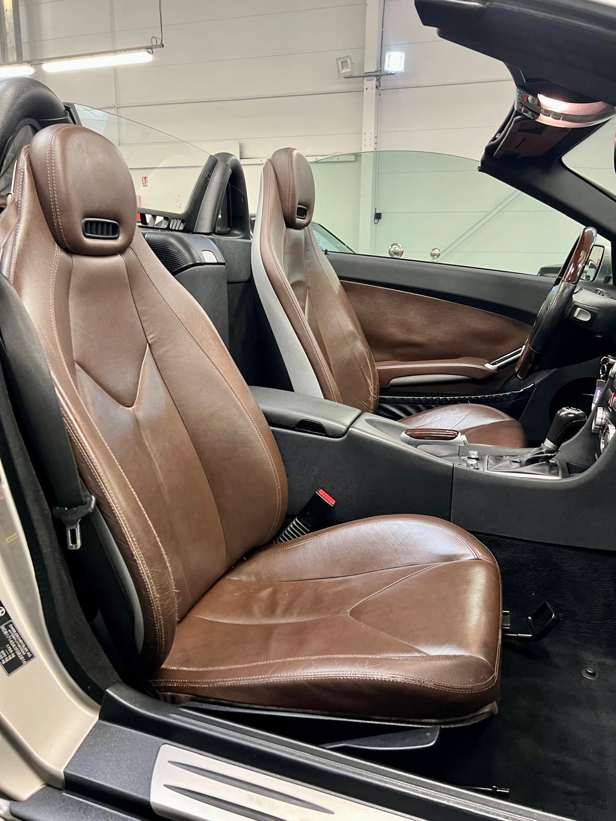 Mercedes-Benz SLK 280