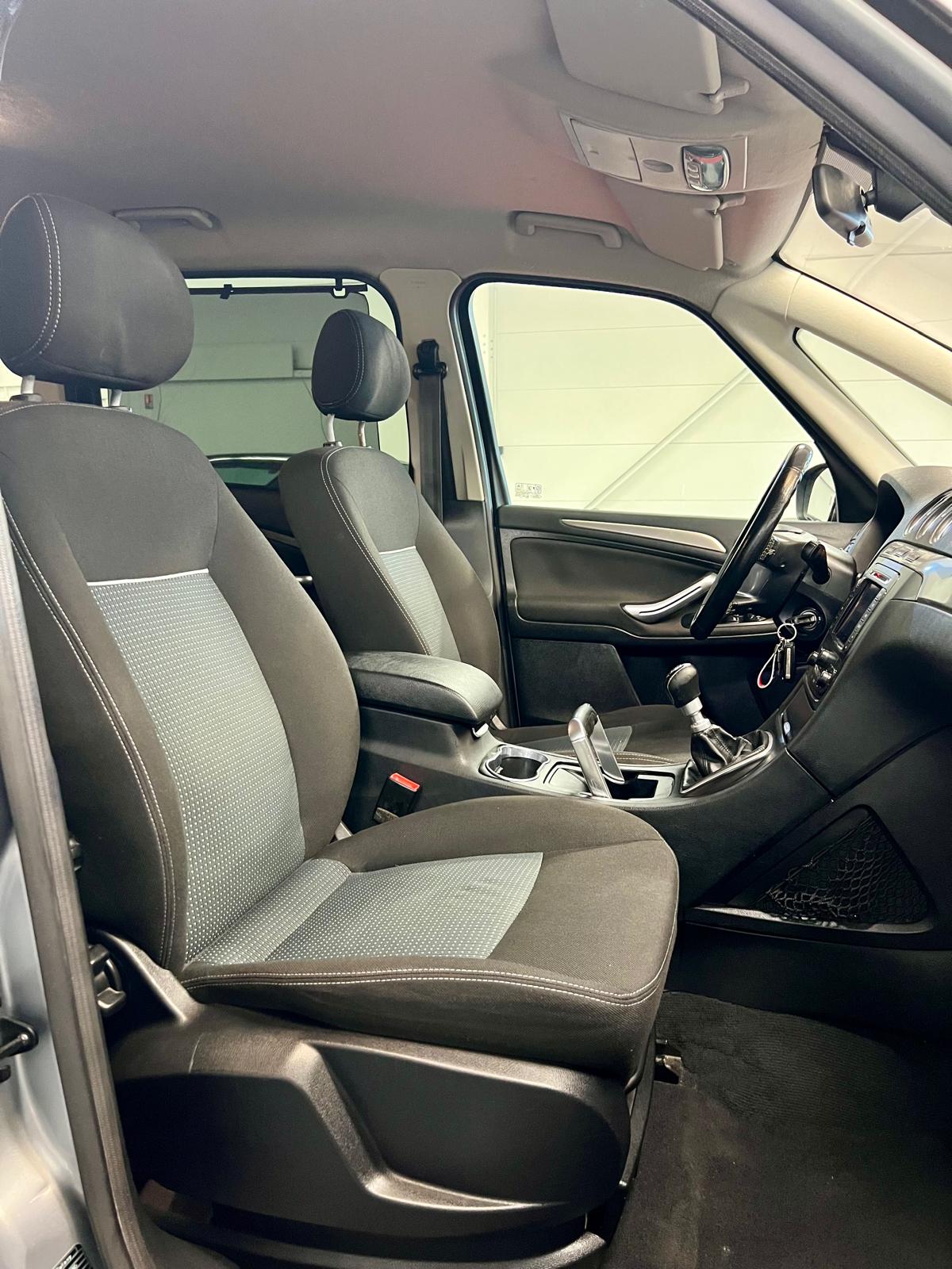 Ford Galaxy Business Navigation 7 Places