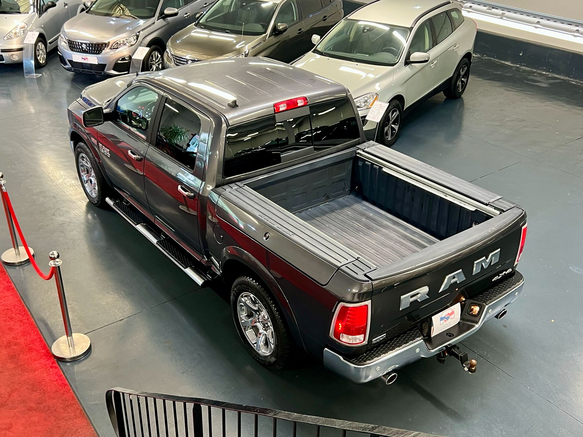 Dodge RAM 1500 4×4 LARAMIE